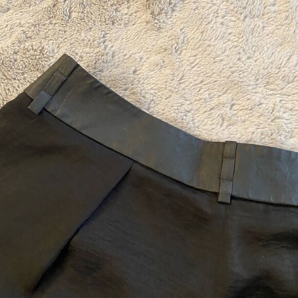 Helmut Lang dressy shorts, size 2 - Picture 4 of 10